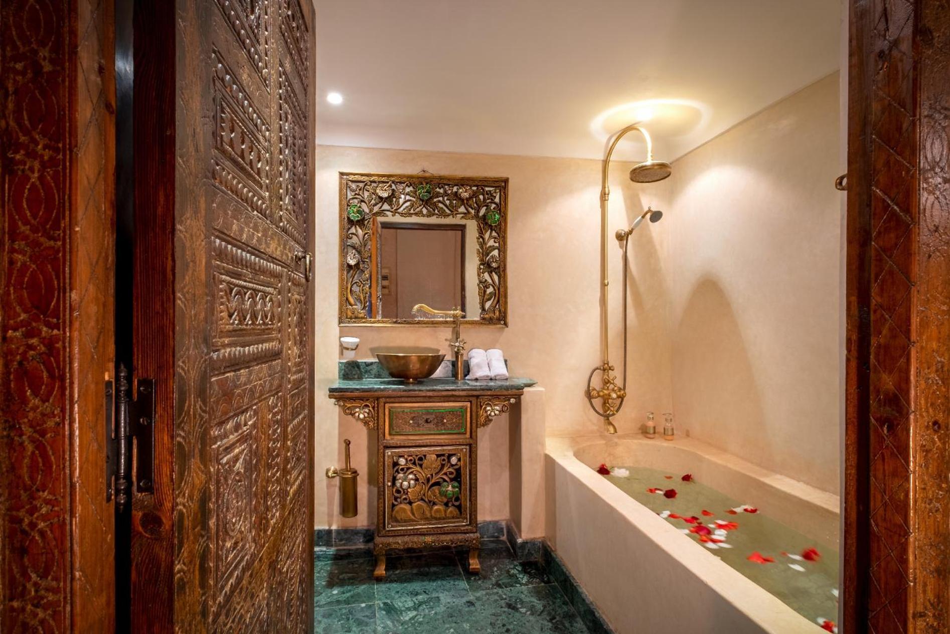 Riad Dar Si Khalifa *